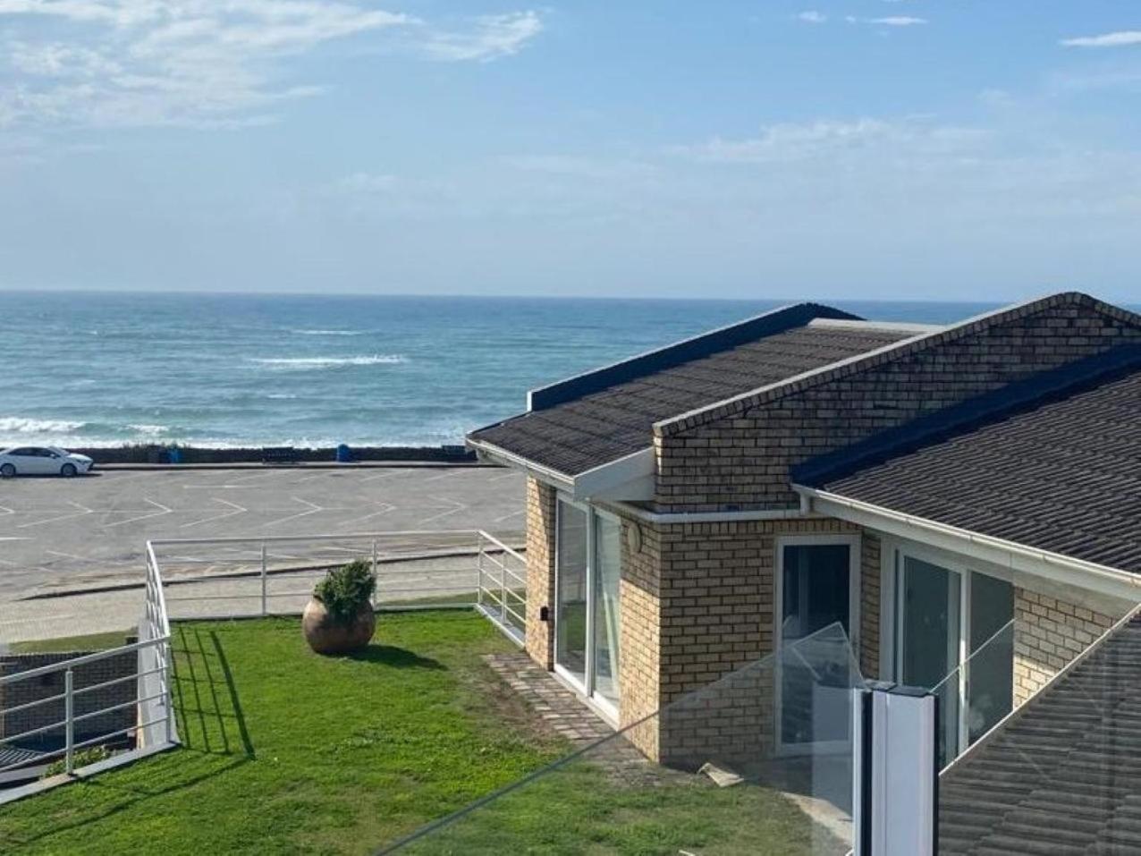 Kelly'S Beachfront Apartments Port Alfred Værelse billede